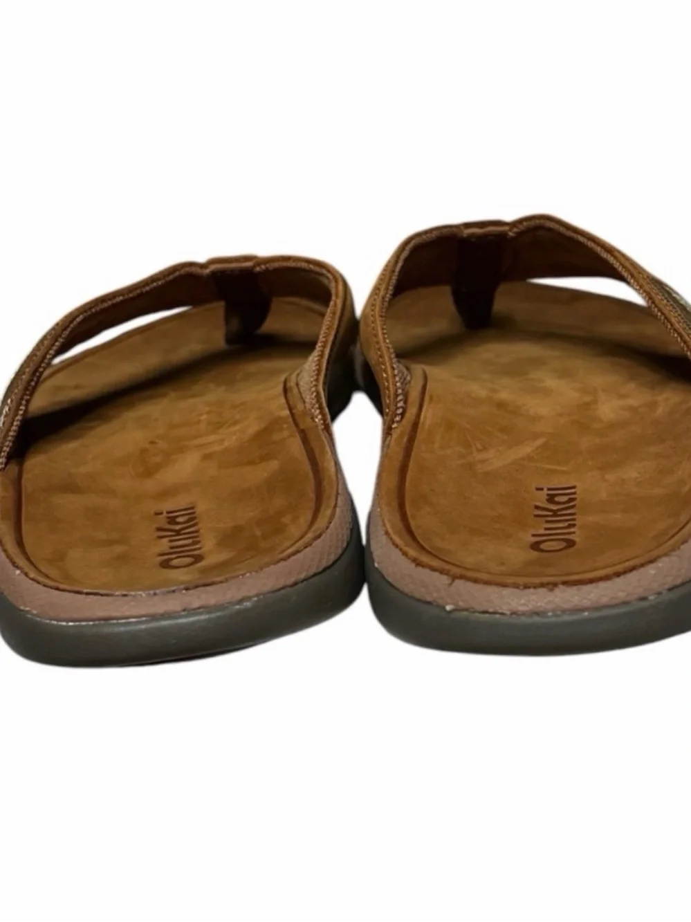 Like New! OluKai Tuahine Sandals Waterproof Leather Flip Flops Brown Mens 12